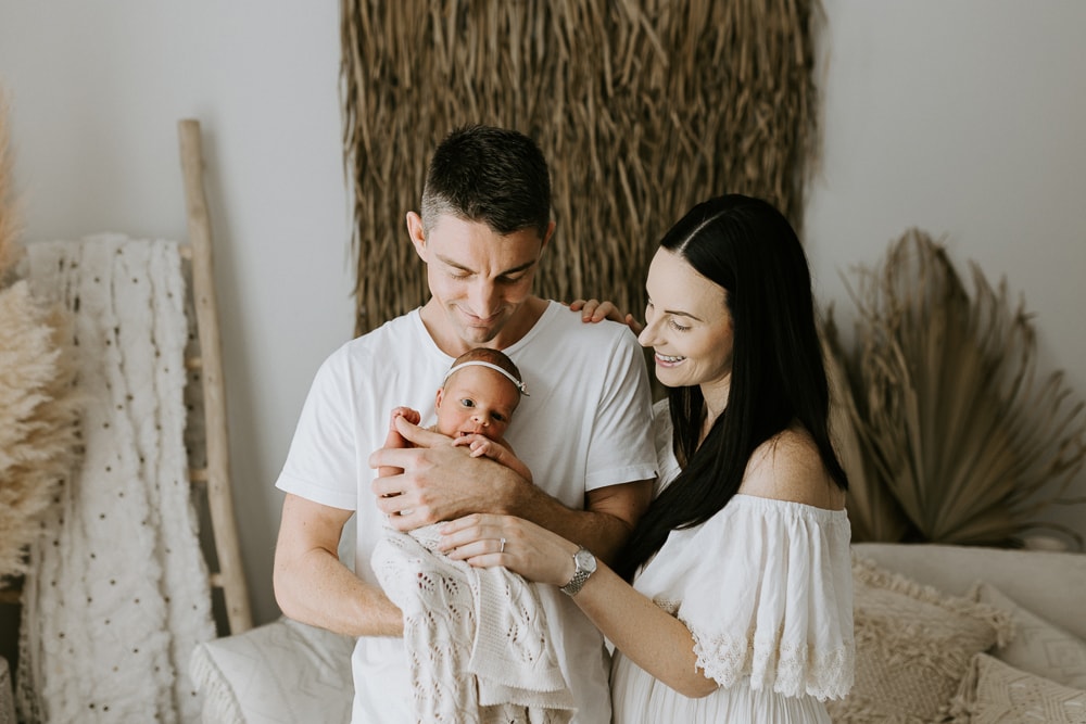newborn baby family maternity pregnancy photos photographer photography Winni & Mini Photography Upper Coomera Brisbane Gold Coast children beach session pindara mater mothers -1