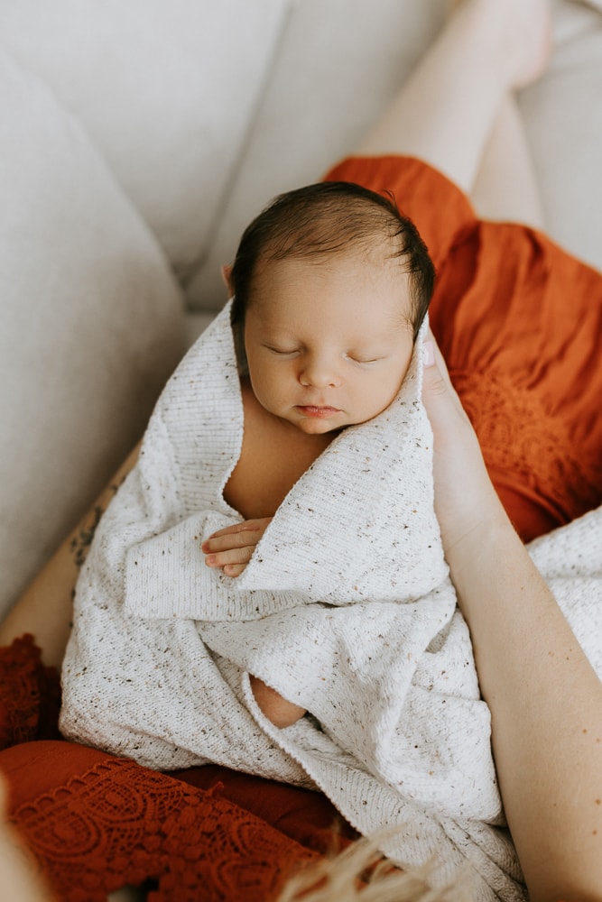 newborn baby family maternity pregnancy photos photographer photography Winni & Mini Photography Upper Coomera Brisbane Gold Coast children beach session pindara mater mothers