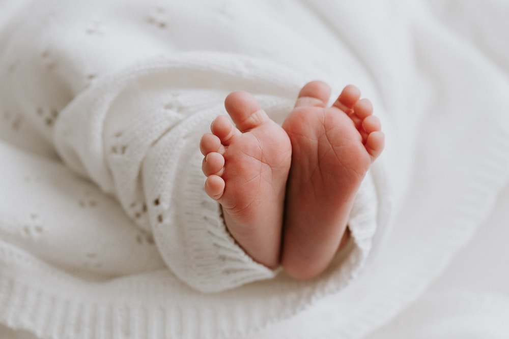 newborn baby family maternity pregnancy photos photographer photography Winni & Mini Photography Upper Coomera Brisbane Gold Coast children beach session pindara mater mothers -1