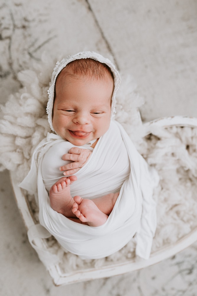 newborn baby family maternity pregnancy photos photographer photography Winni & Mini Photography Upper Coomera Brisbane Gold Coast children beach session pindara mater mothers -1