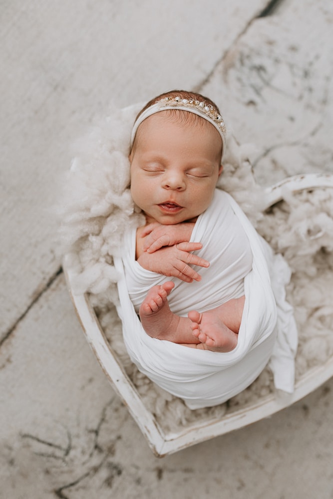 newborn baby family maternity pregnancy photos photographer photography Winni & Mini Photography Upper Coomera Brisbane Gold Coast children beach session pindara mater mothers -1