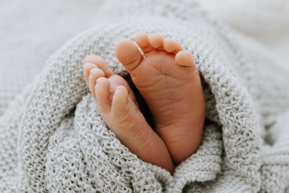 newborn baby family maternity pregnancy photos photographer photography Winni & Mini Photography Upper Coomera Brisbane Gold Coast children beach session pindara mater mothers