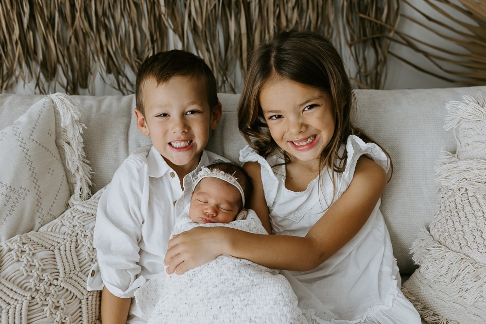 newborn baby family child pregnancy maternity birth toddler photos photography photographer photographs gold coast brisbane pindara mater mothers babies infant Winni & Mini Photography tanha
