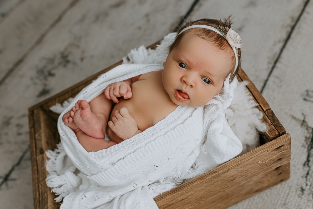 Newborn baby family maternity pregnancy photos photography photographer gold coast brisbane tanha-1