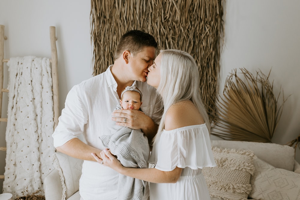 Newborn baby family maternity pregnancy photos photography photographer gold coast brisbane tanha-1