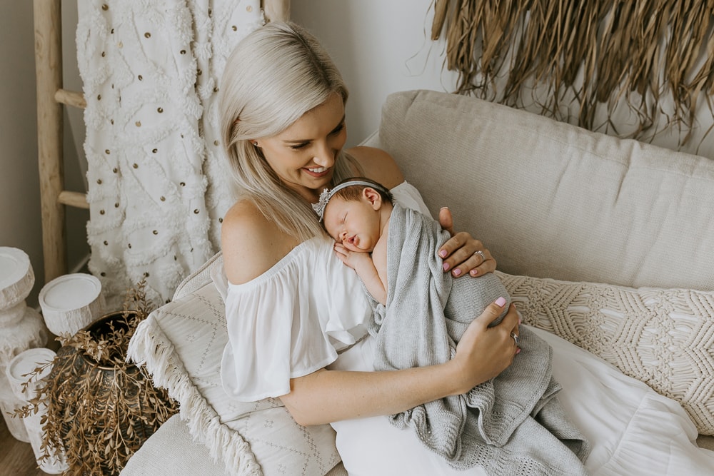 Newborn baby family maternity pregnancy photos photography photographer gold coast brisbane tanha-1