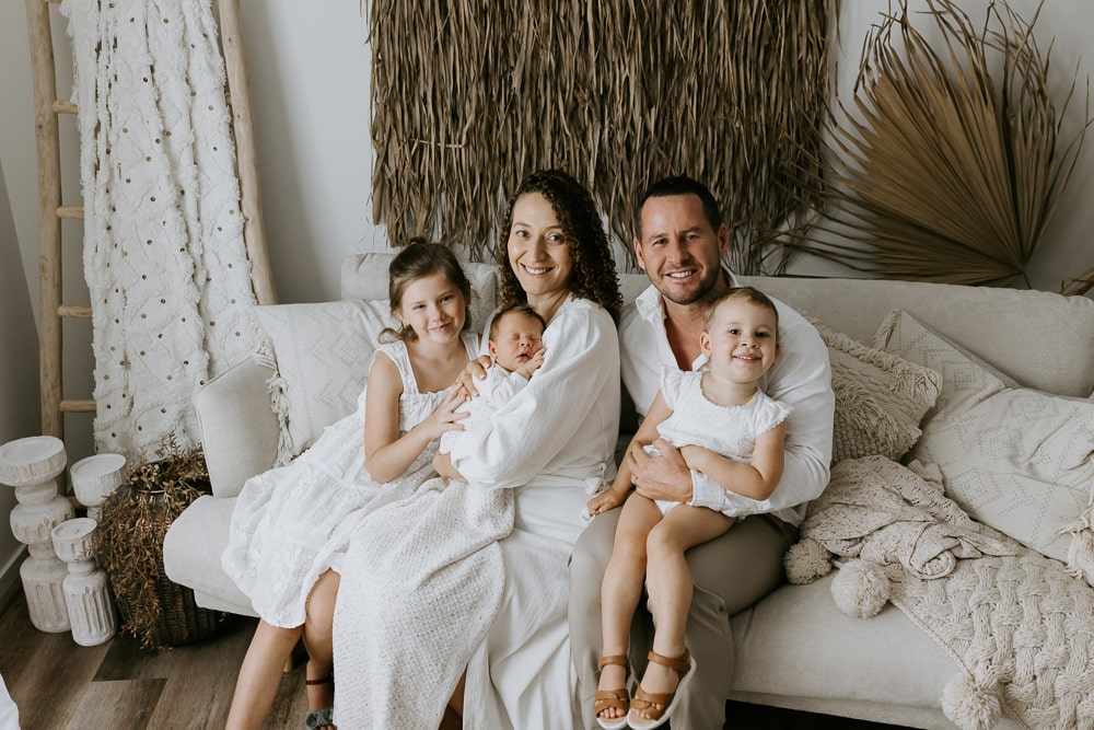 Newborn baby family maternity pregnancy photos photography photographer gold coast brisbane tanha-1