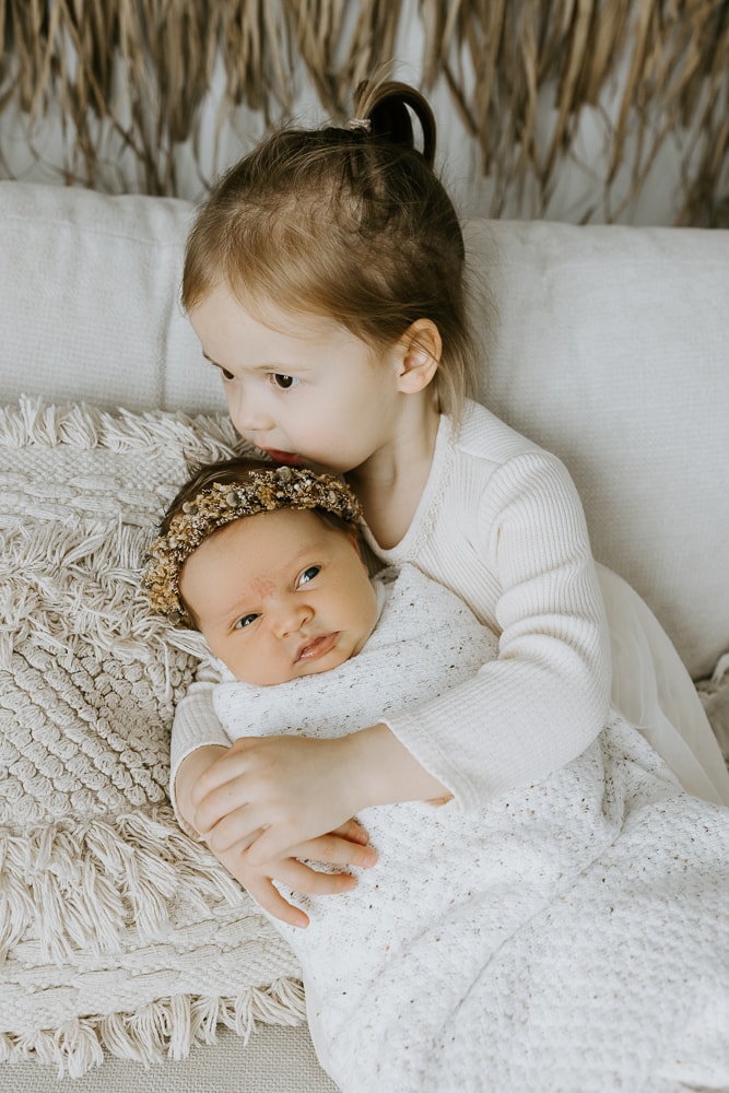 Newborn baby family maternity pregnancy photos photography photographer gold coast brisbane tanha-1