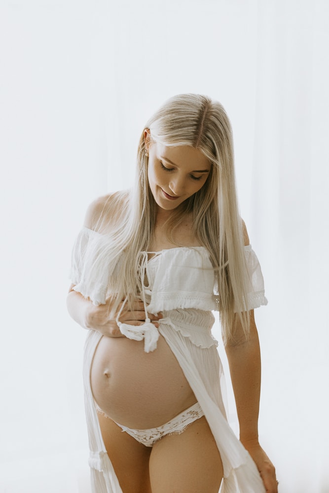 Newborn baby family maternity pregnancy photos photography photographer gold coast brisbane tanha-1