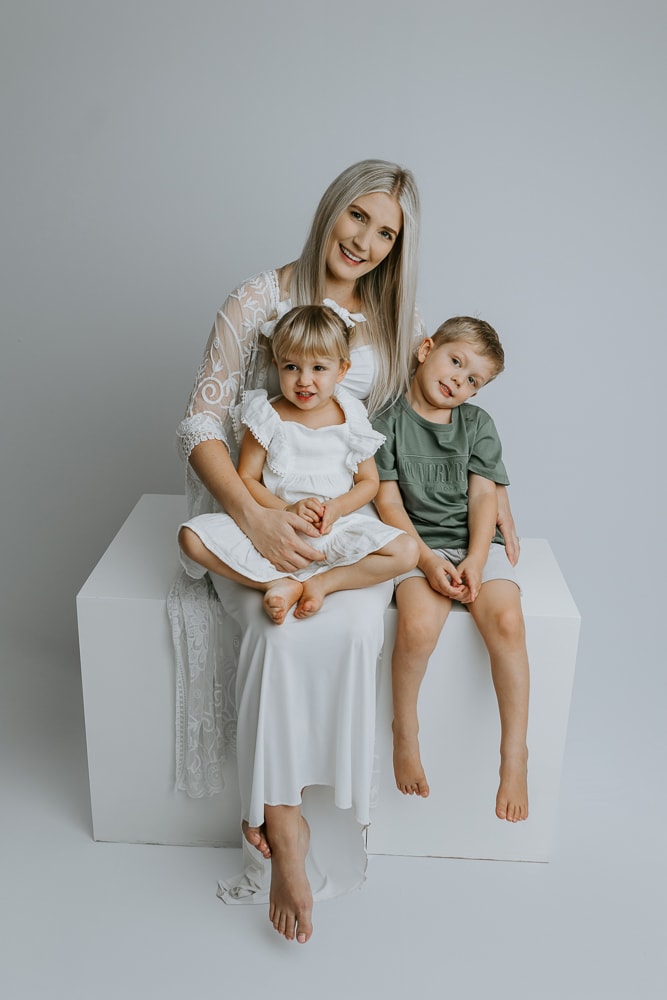 Newborn baby family maternity pregnancy photos photography photographer gold coast brisbane tanha-1