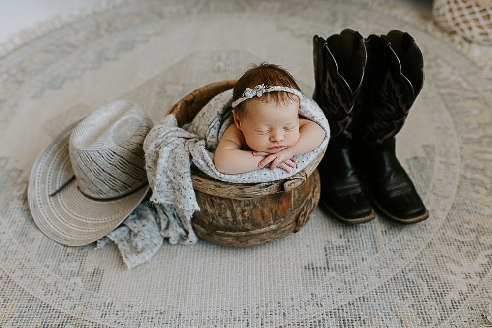 Newborn baby maternity pregnancy gold coast brisbane photogtrapher photography photos baby babies children Tanha