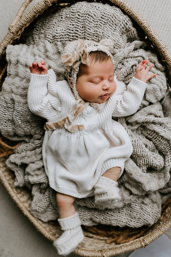 Newborn baby family maternity pregnancy photos photographer photography gold coast Brisbane Baby Bunting-1