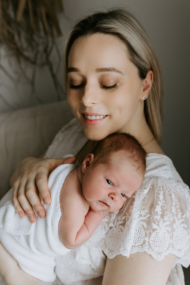 Newborn baby family maternity pregnancy photos photographer photography gold coast Brisbane Baby Bunting-1