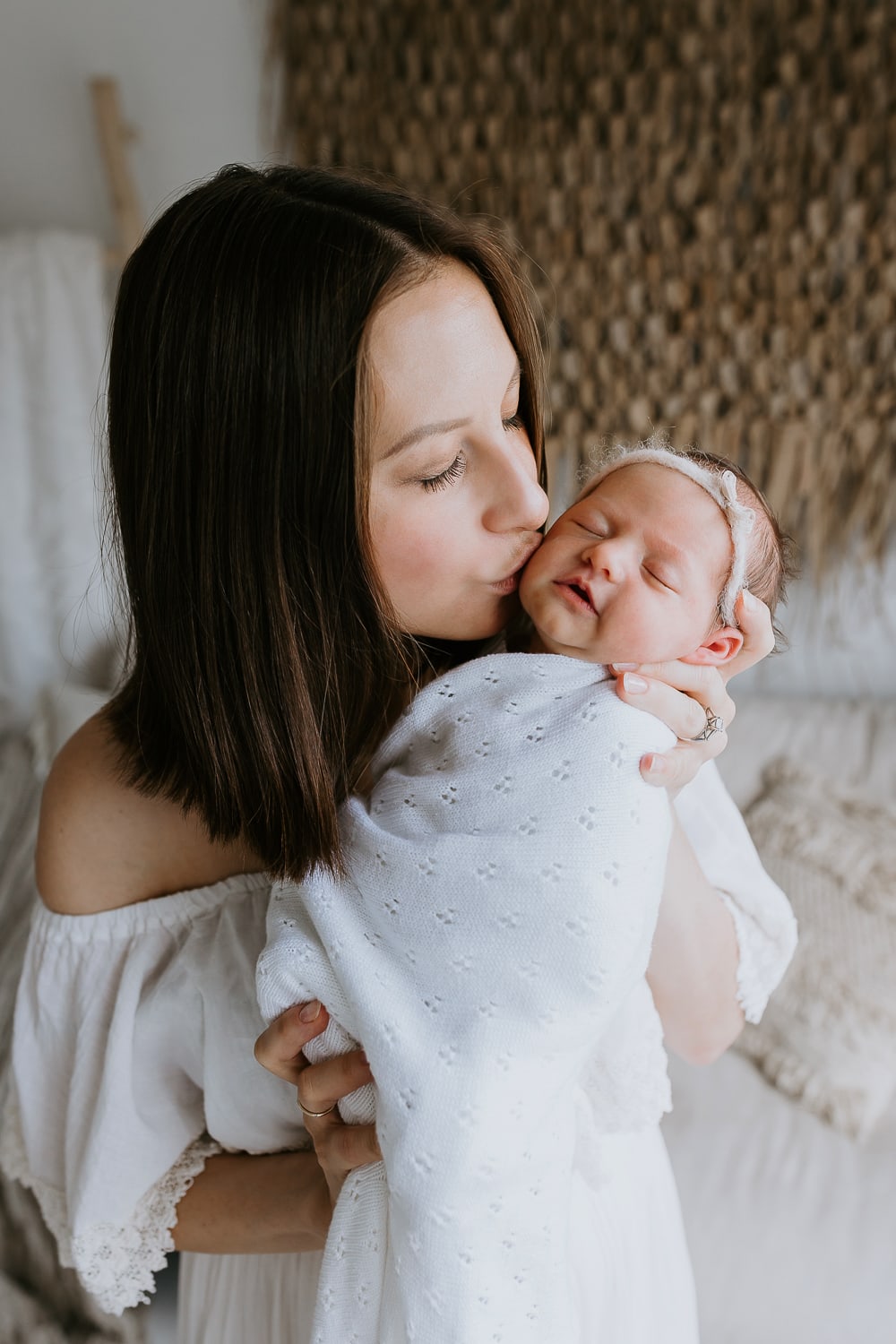newborn baby family child pregnancy maternity birth toddler photos photography photographer photographs gold coast brisbane pindara mater mothers babies infant Winni & Mini Photography tanha