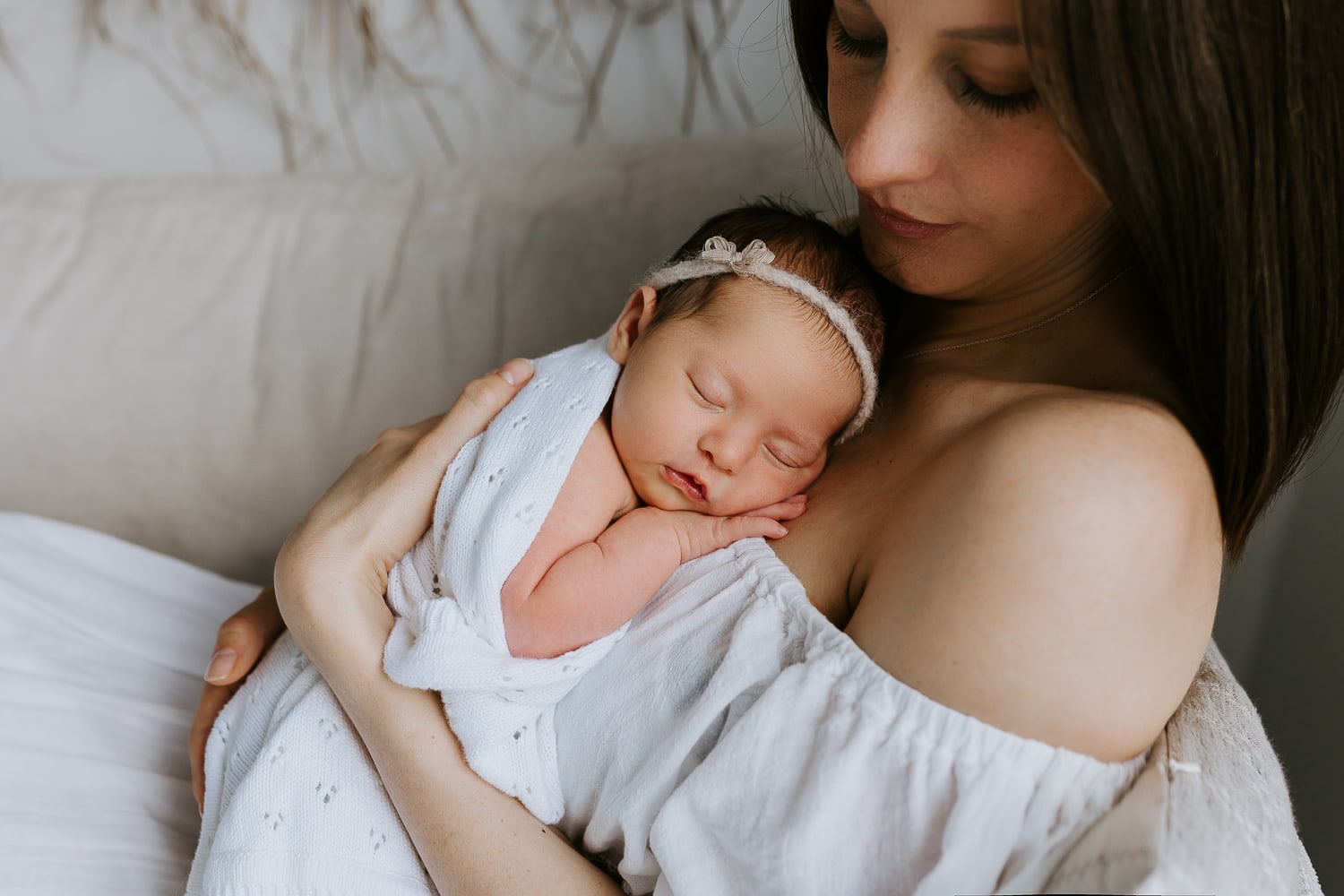 newborn baby family child pregnancy maternity birth toddler photos photography photographer photographs gold coast brisbane pindara mater mothers babies infant Winni & Mini Photography tanha