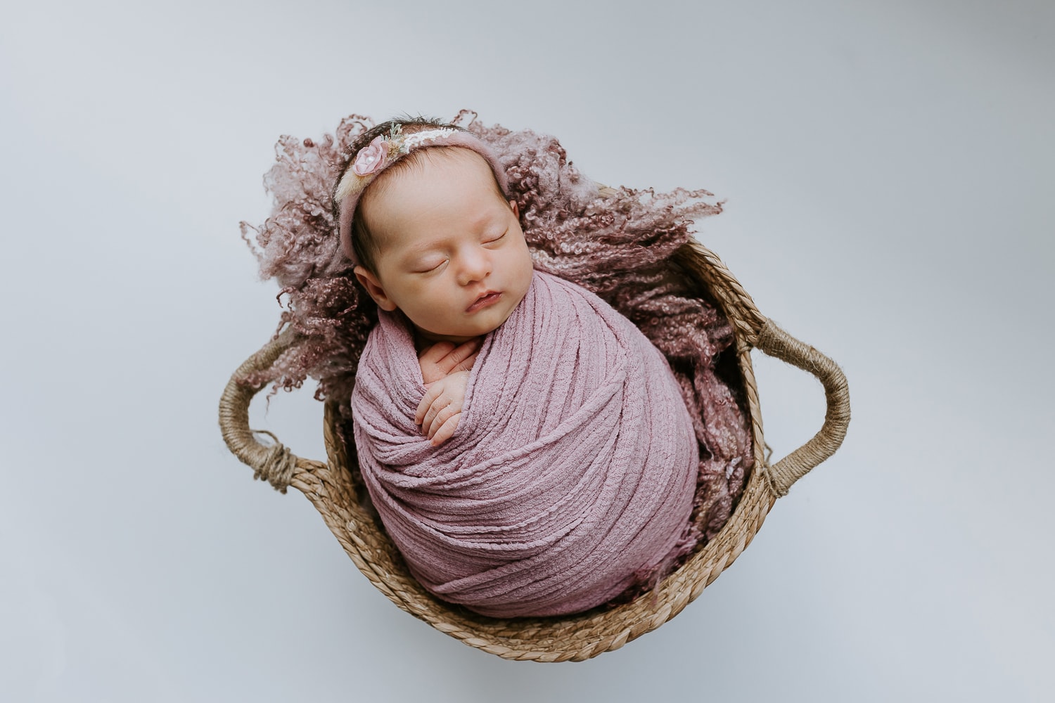 newborn baby family child pregnancy maternity birth toddler photos photography photographer photographs gold coast brisbane pindara mater mothers babies infant Winni & Mini Photography tanha
