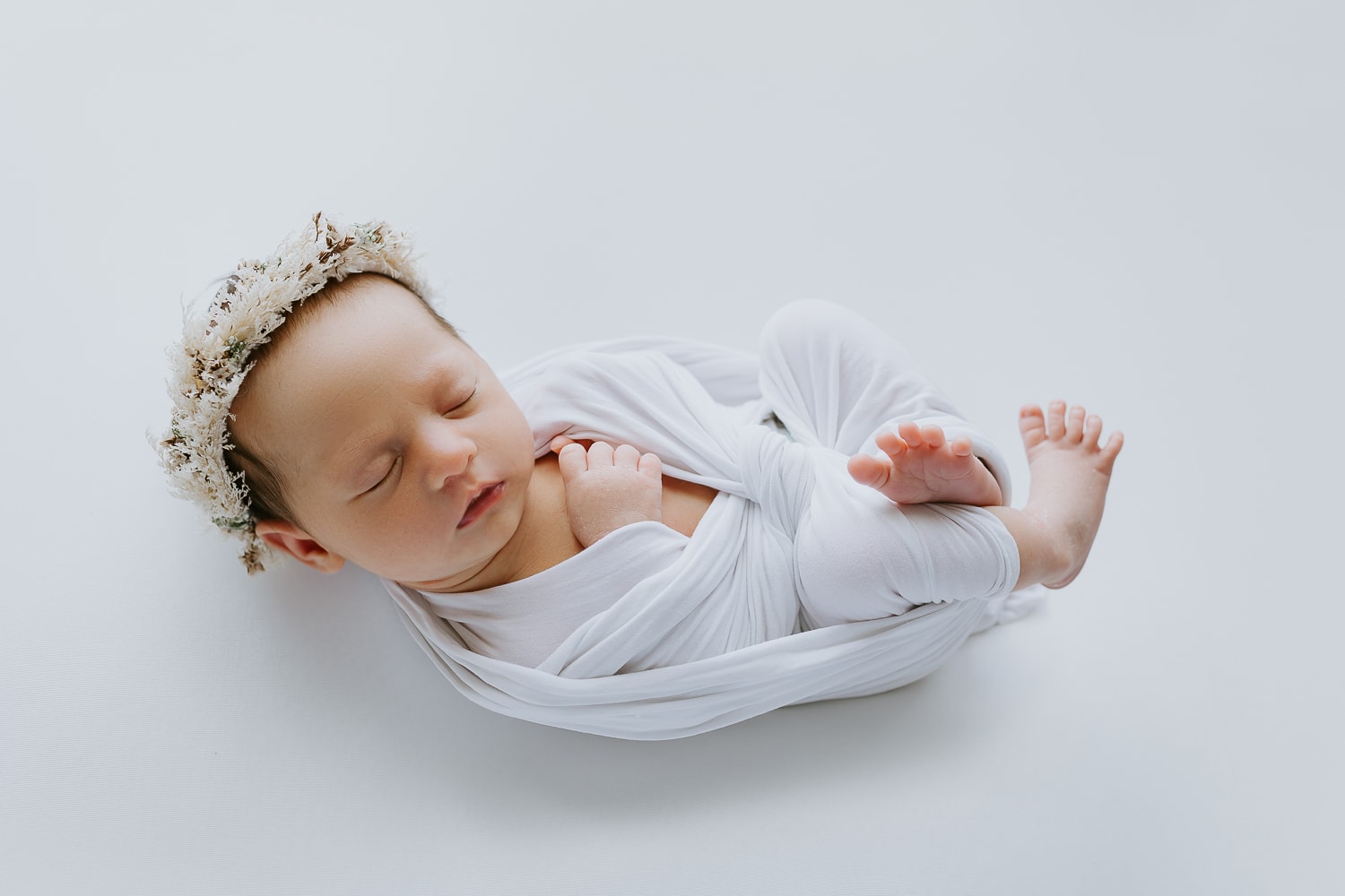 newborn baby family child pregnancy maternity birth toddler photos photography photographer photographs gold coast brisbane pindara mater mothers babies infant Winni & Mini Photography tanha-26