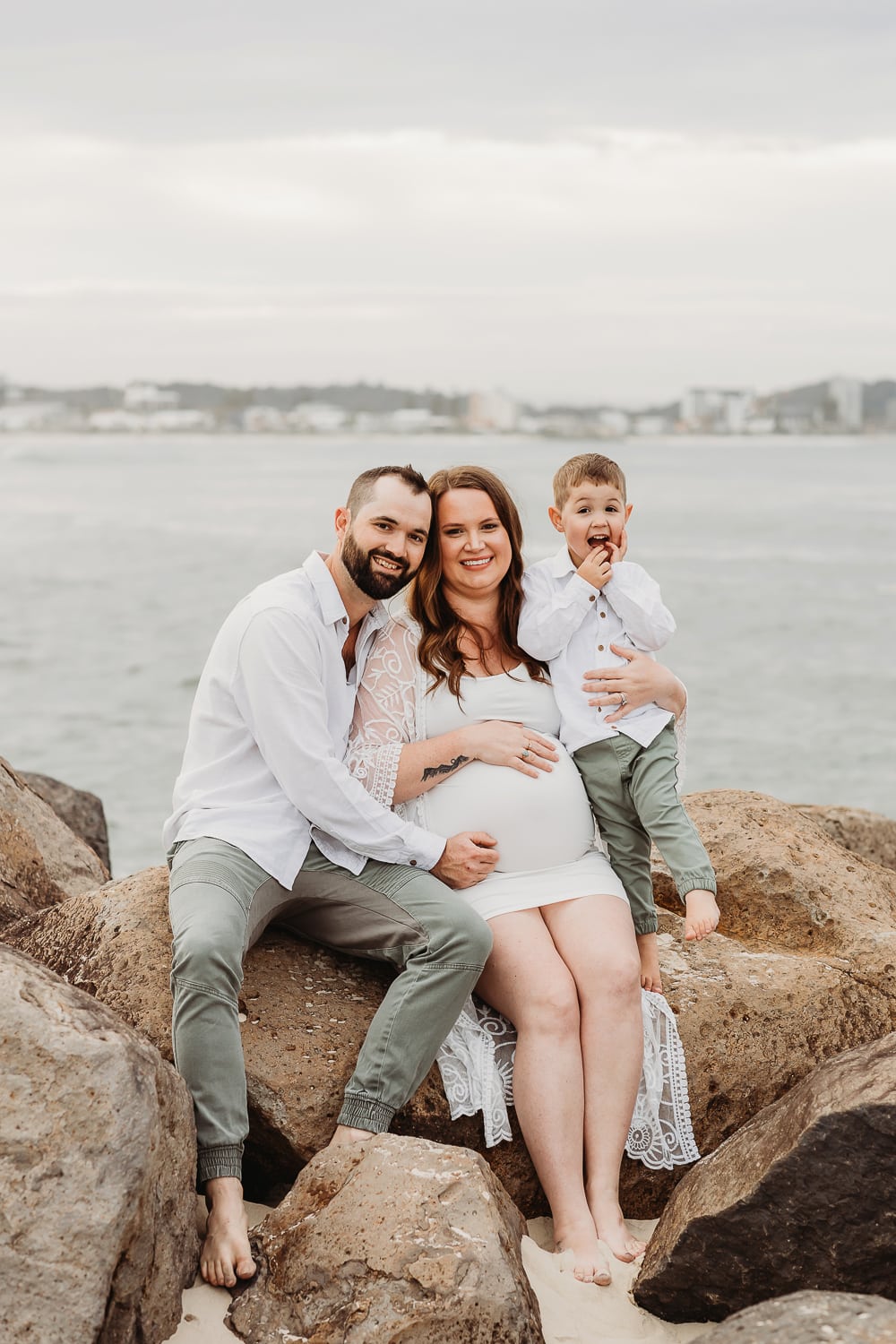 newborn baby family child pregnancy maternity birth toddler photos photography photographer photographs gold coast brisbane pindara mater mothers babies infant Winni & Mini Photography tanha