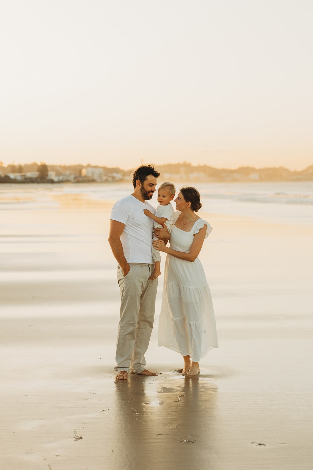 Newborn baby, family, pregnancy, maternity photographer Gold Coast Brisbane. Photography photos Winni & Mini Photography Tanha-1