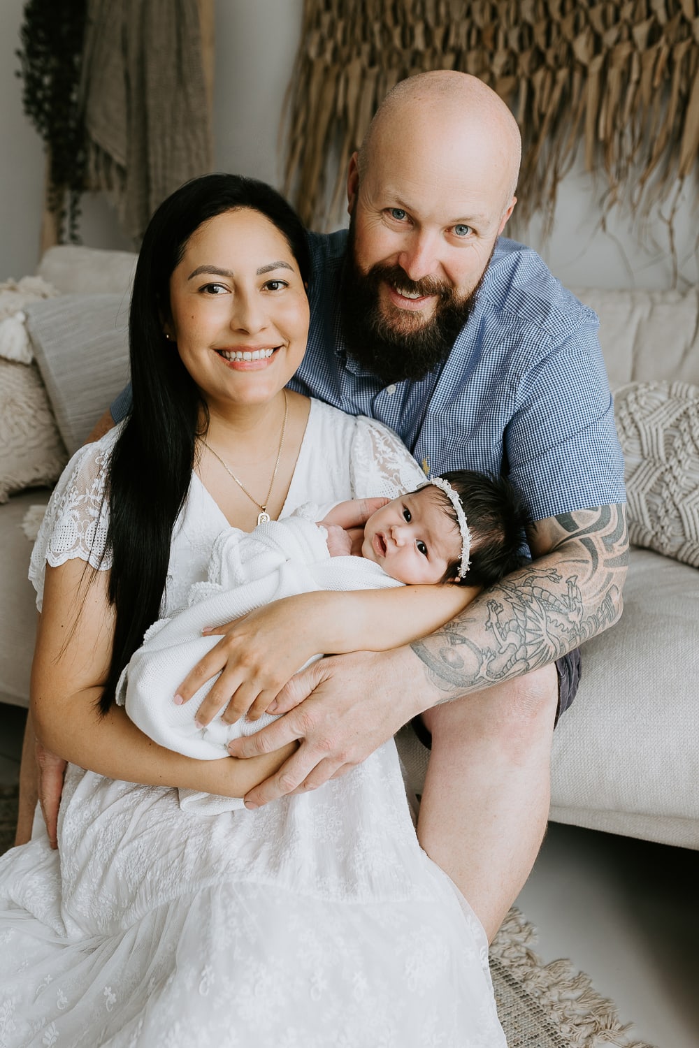 Newborn baby, family, pregnancy, maternity photographer Gold Coast Brisbane. Photography photos Winni & Mini Photography Tanha