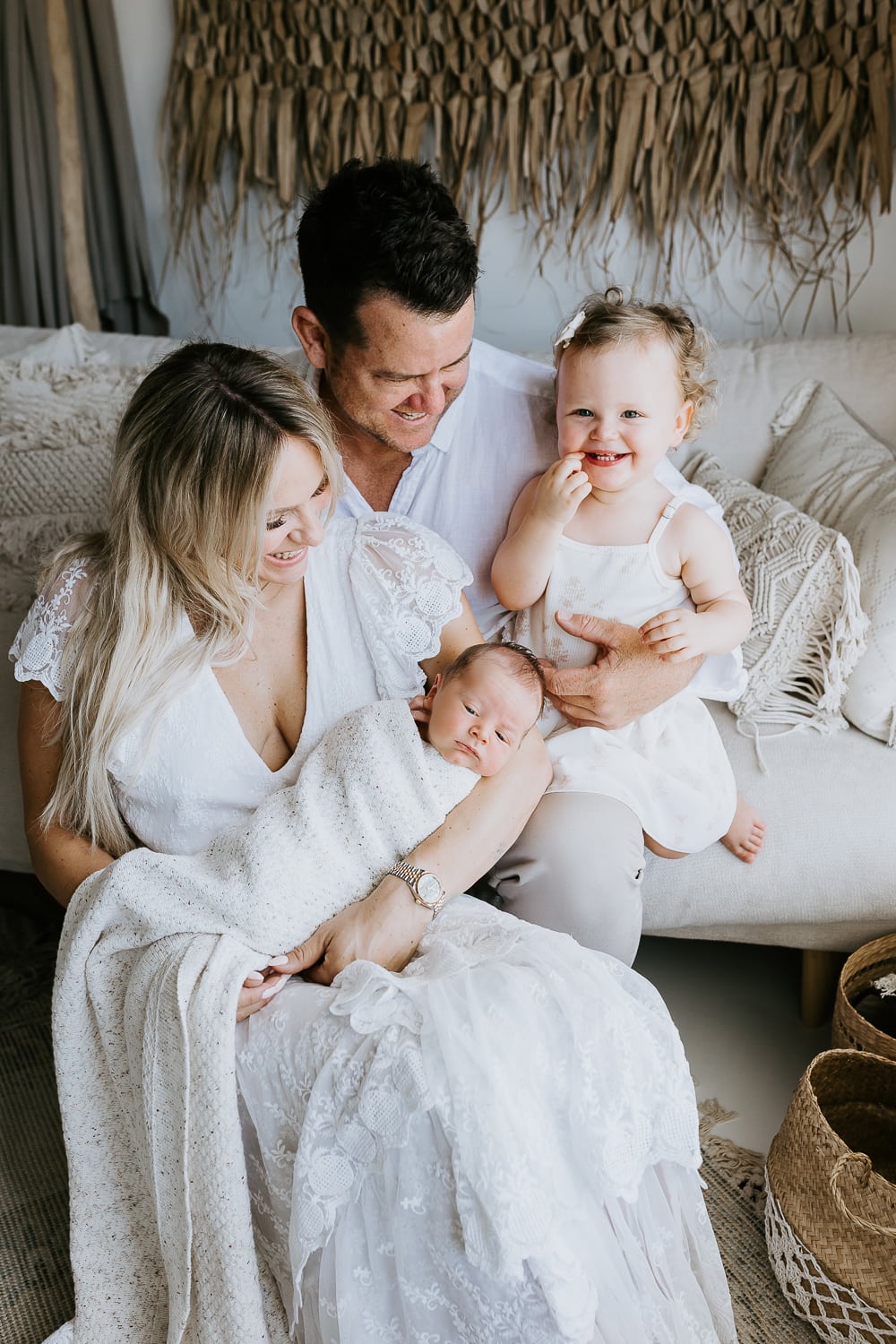 Newborn baby, family, pregnancy, maternity photographer Gold Coast Brisbane. Photography photos Winni & Mini Photography Tanha