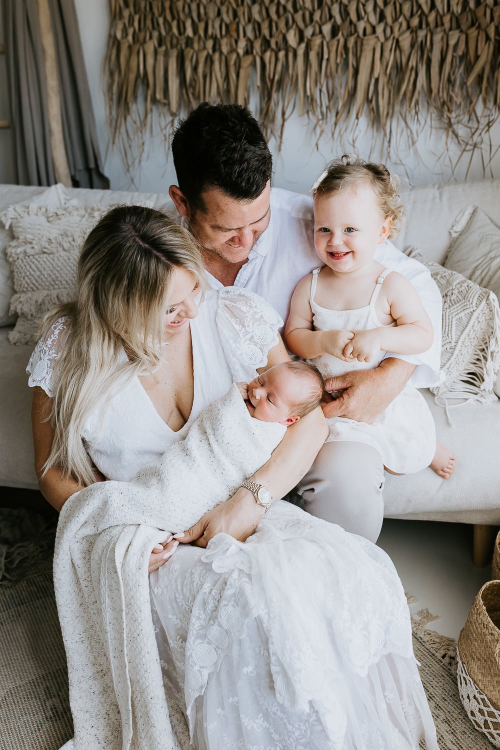 Newborn baby, family, pregnancy, maternity photographer Gold Coast Brisbane. Photography photos Winni & Mini Photography Tanha