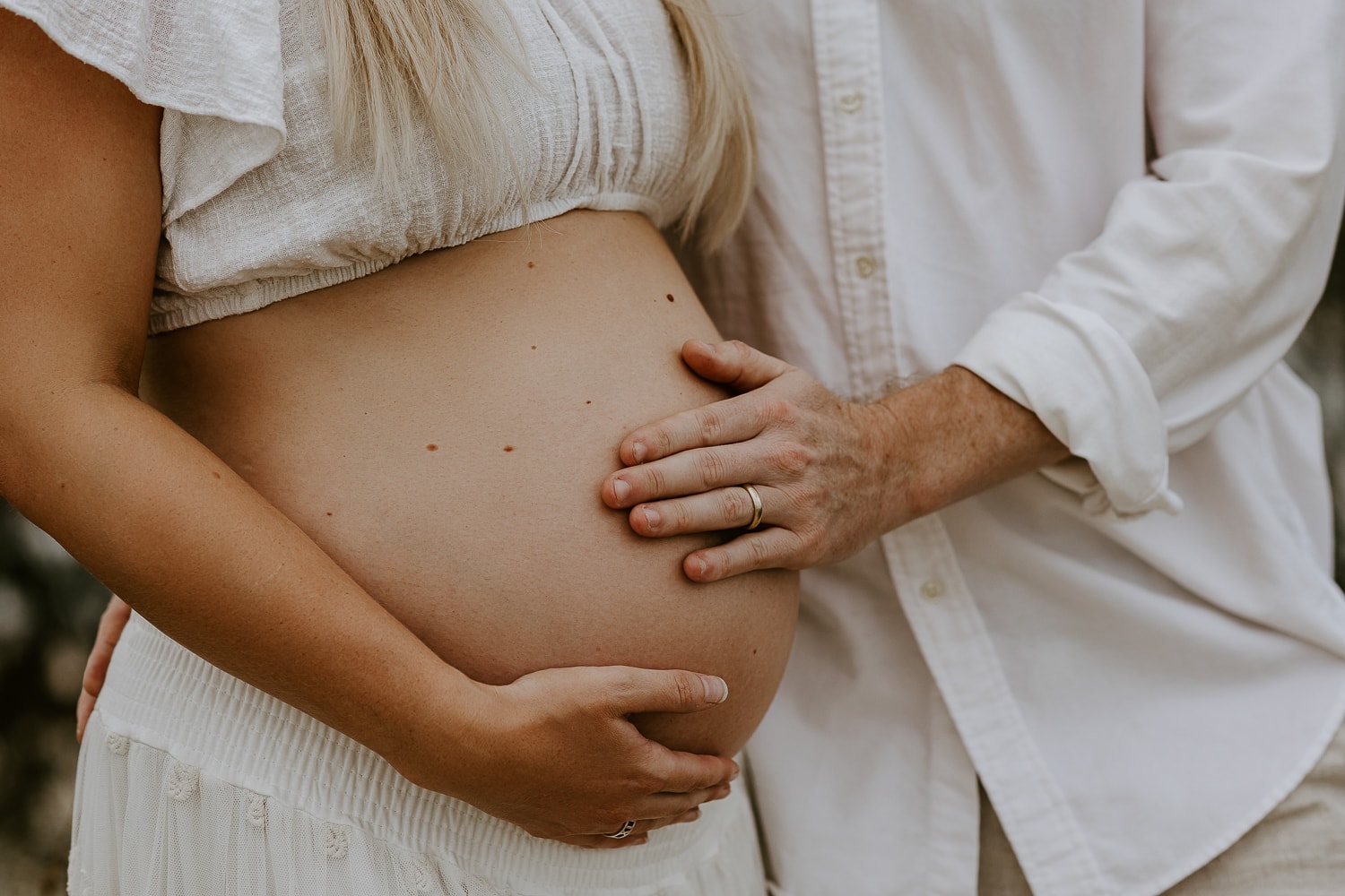 Newborn baby, family, pregnancy, maternity photographer Gold Coast Brisbane. Photography photos Winni & Mini Photography Tanha