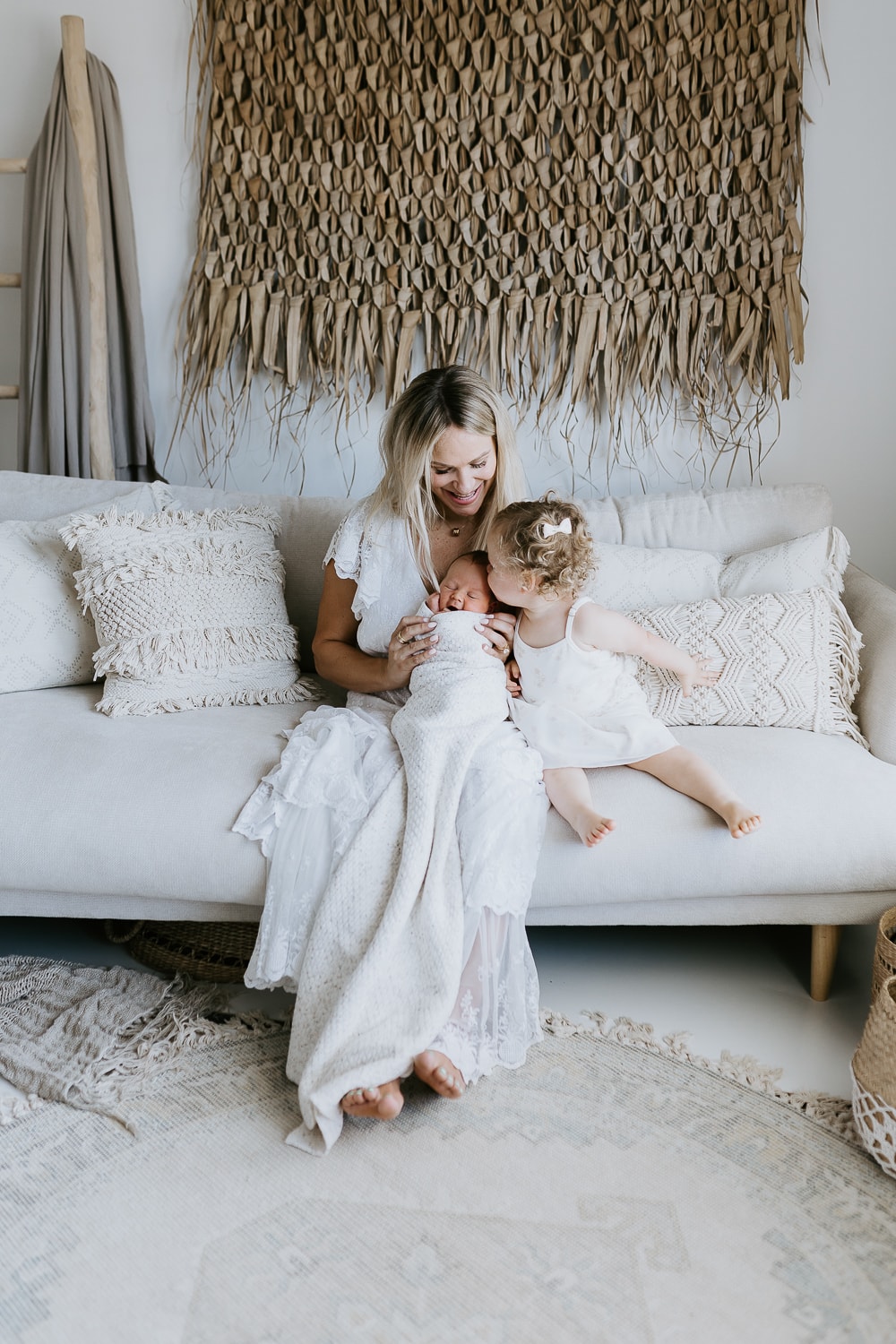 Newborn baby, family, pregnancy, maternity photographer Gold Coast Brisbane. Photography photos Winni & Mini Photography Tanha