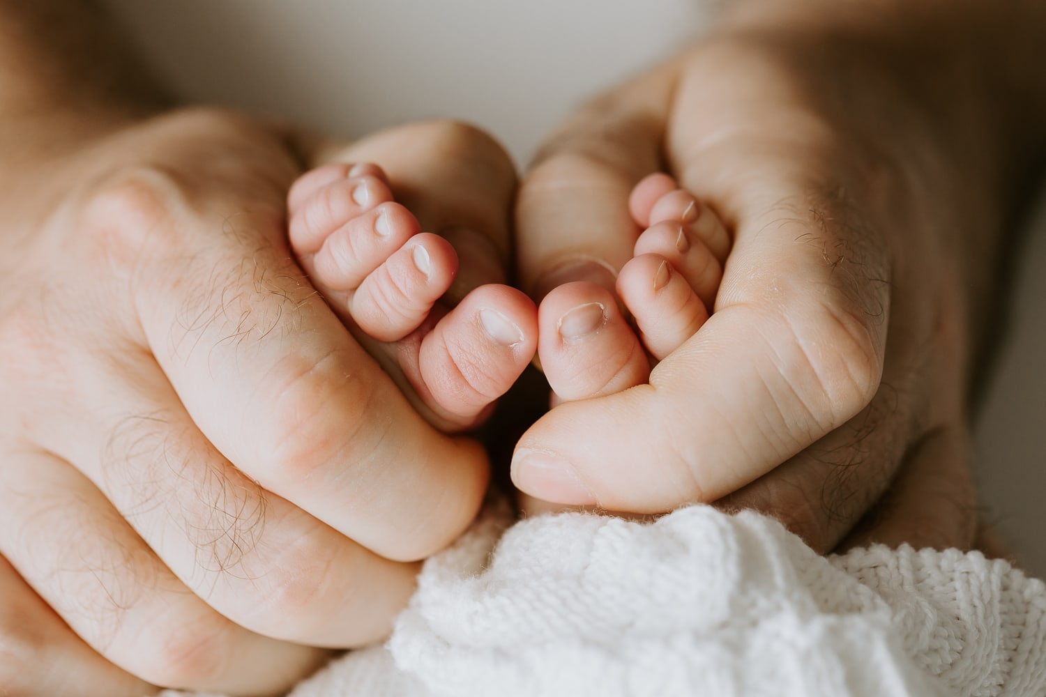 Newborn baby, family, pregnancy, maternity photographer Gold Coast Brisbane. Photography photos Winni & Mini Photography Tanha