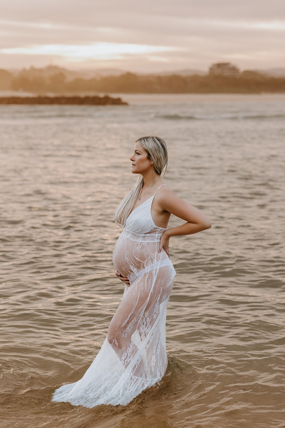 Newborn baby, family, pregnancy, maternity photographer Gold Coast Brisbane. Photography photos Winni & Mini Photography Tanha