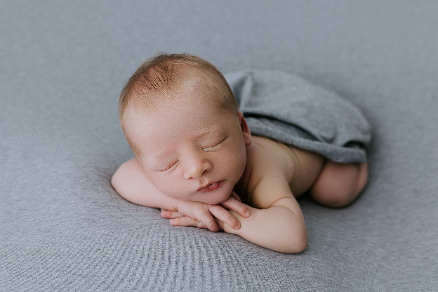 Newborn baby family pregnancy maternity photography photographer gold coast brisbane beach sunset photos Winni & Mini-3