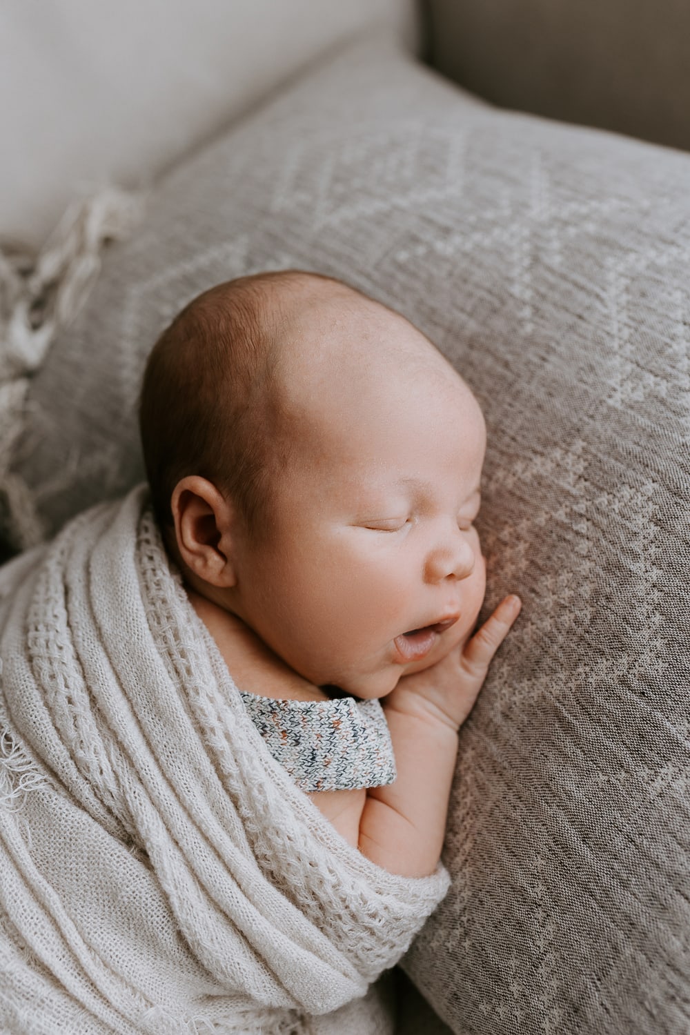 Newborn baby family pregnancy maternity photography photographer gold coast brisbane beach sunset photos Winni & Mini