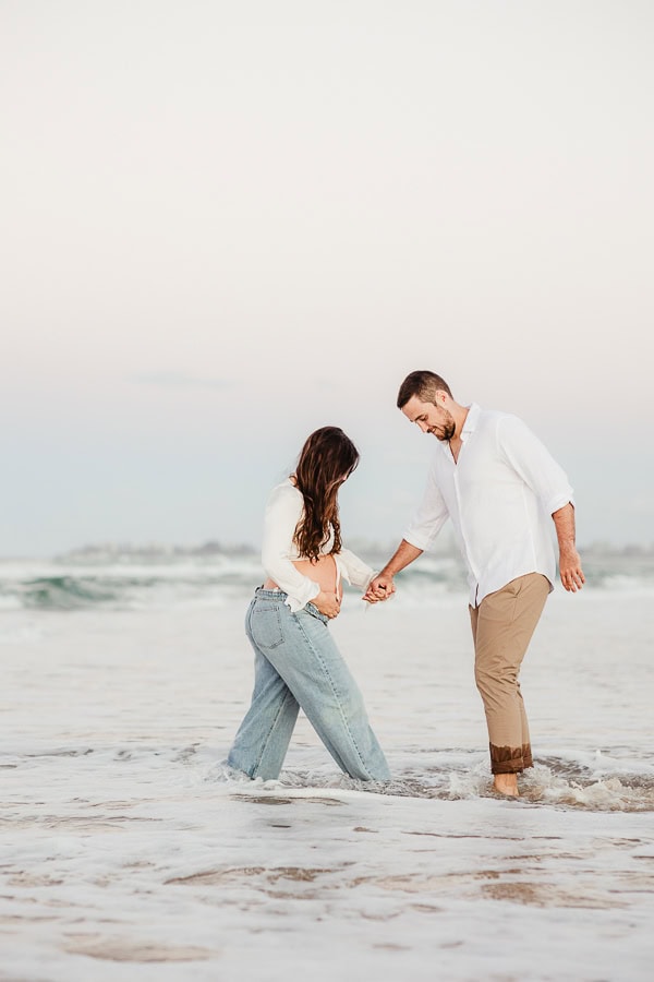 Newborn baby family pregnancy maternity photographer gold coast