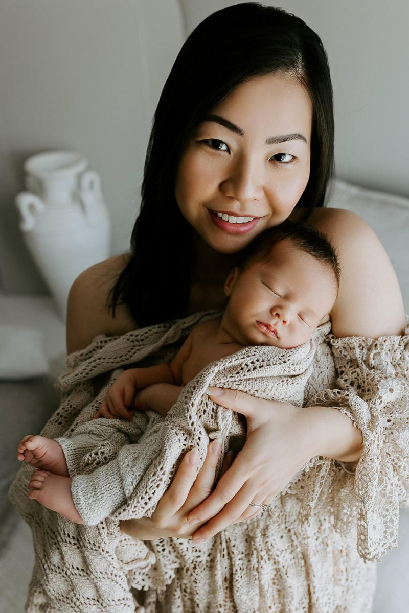 Newborn baby family pregnancy maternity photographer gold coast