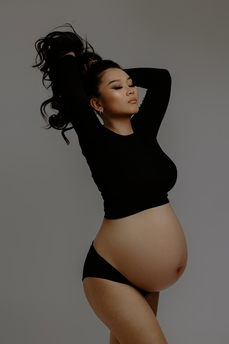Newborn baby pregnancy family photographer gold coast baby shower Tanha Basile Winni & Mini Photography Brisbane