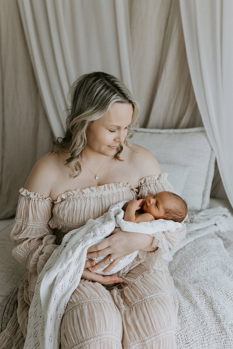 Winni & Mini Photography boudoir newborn baby pregnancy family photography maternity photographer gold coast brisbane siren sessions