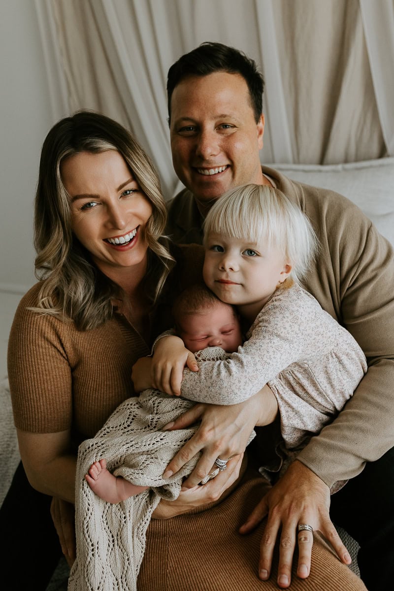 Winni & Mini Photography newborn baby family boudoir pregnancy maternity family portriats photographer photography gold coast tanha basile--2