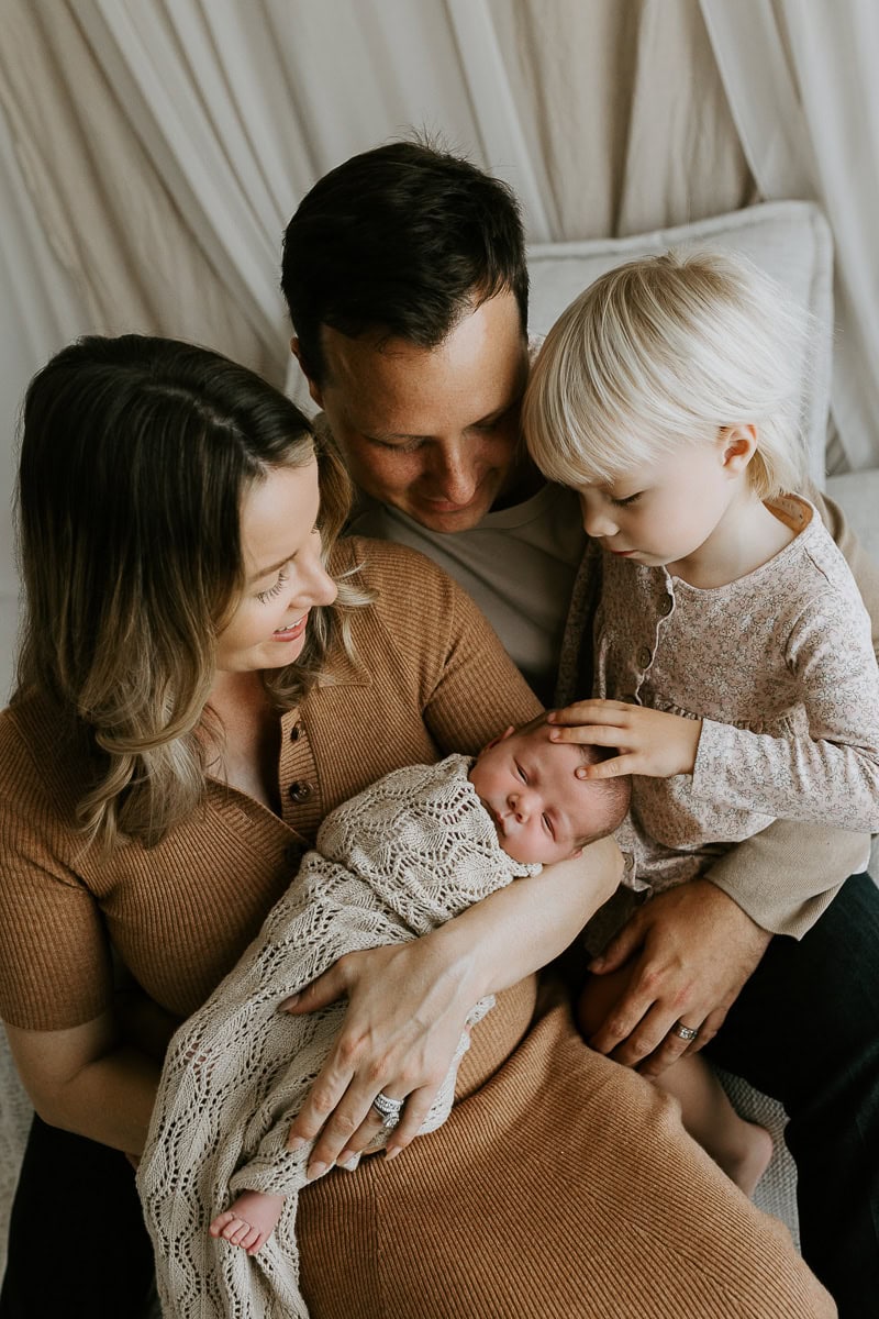 Winni & Mini Photography newborn baby family boudoir pregnancy maternity family portriats photographer photography gold coast tanha basile--2