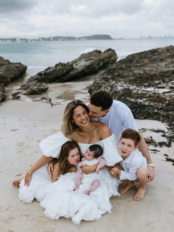 Newborn baby family pregnancy maternity photography photographer gold coast brisbane beach sunset photos Winni & Mini-3 Newborn baby family pregnancy maternity photography photographer gold coast brisbane beach sunset photos Winni & Mini-3