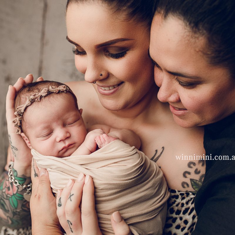 newborn baby family photographer gold coast brisbane babies